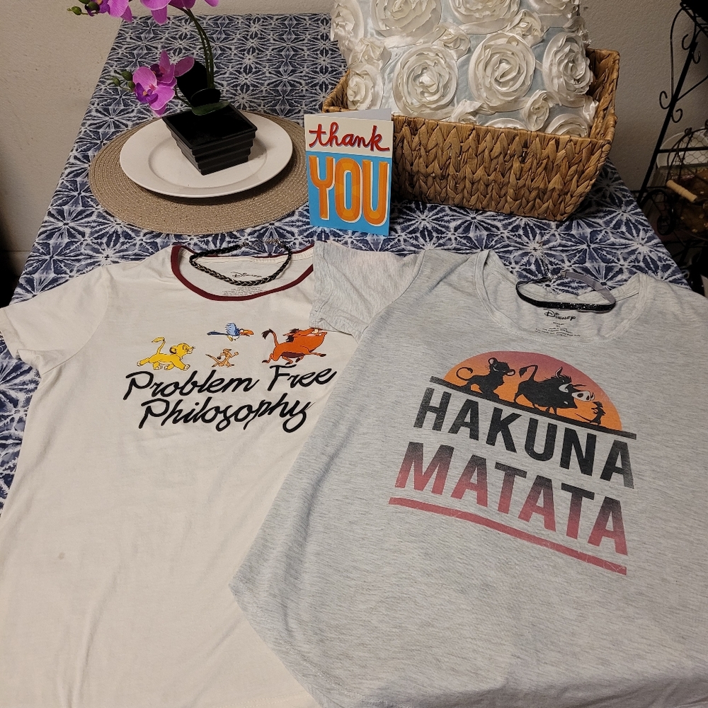 Women's Disney Tops - Lion King  LOT Size XL